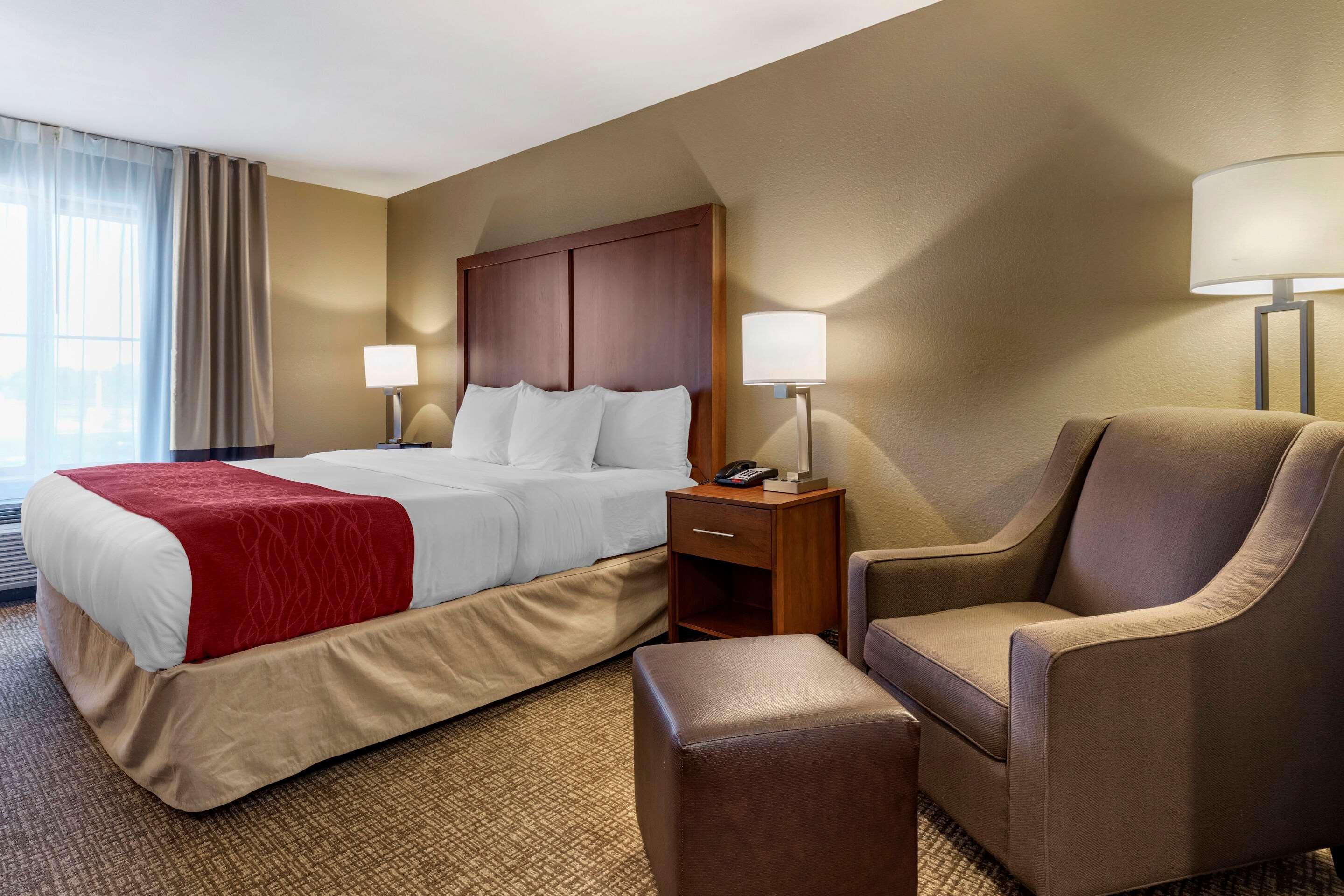 Comfort Inn & Suites Russellville I-40 Exteriör bild