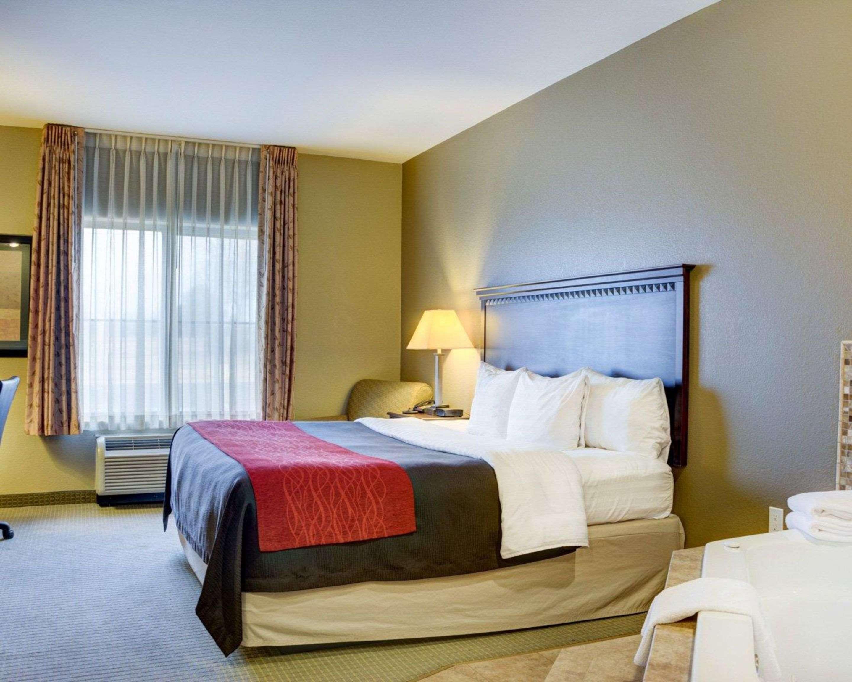 Comfort Inn & Suites Russellville I-40 Exteriör bild