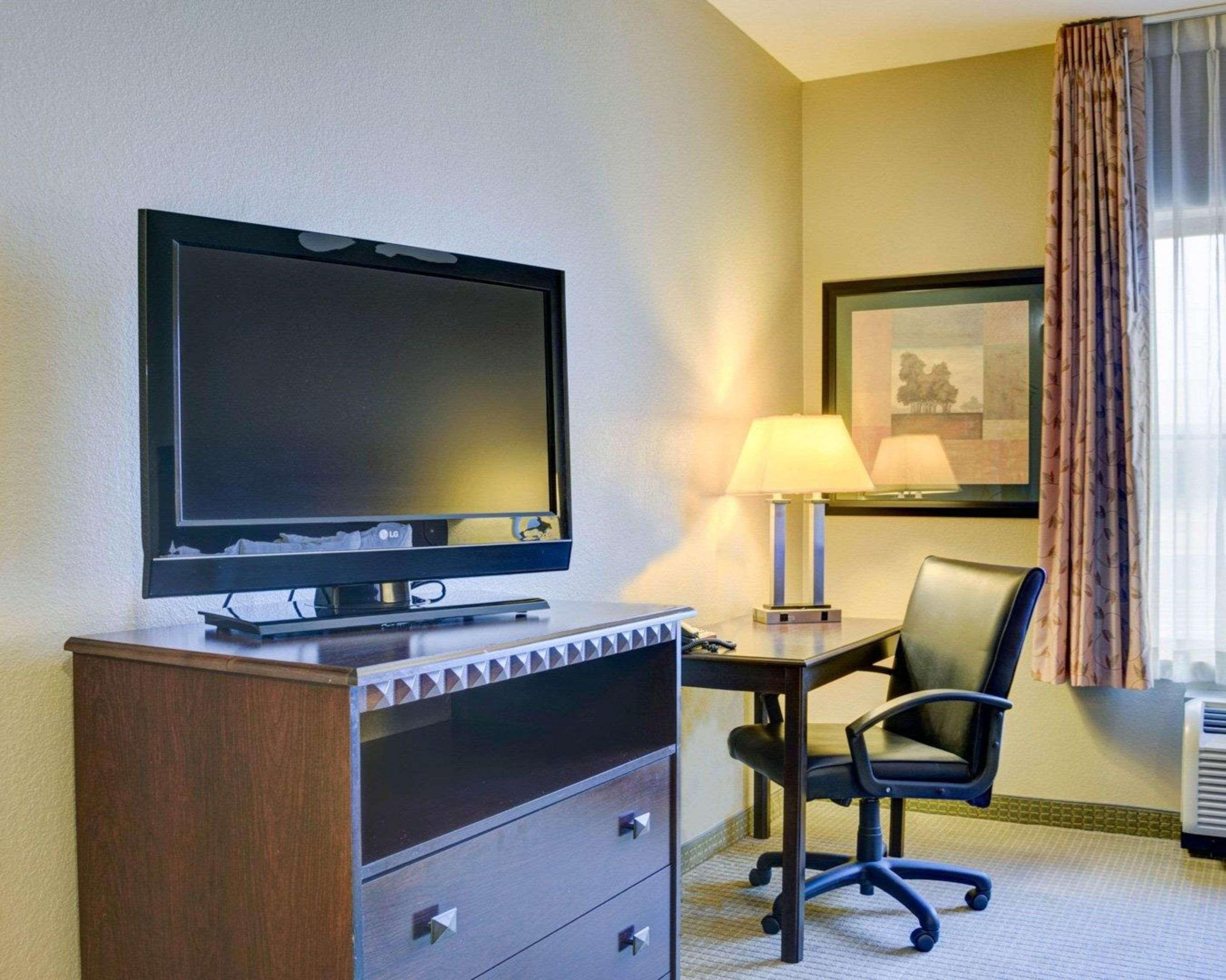 Comfort Inn & Suites Russellville I-40 Exteriör bild