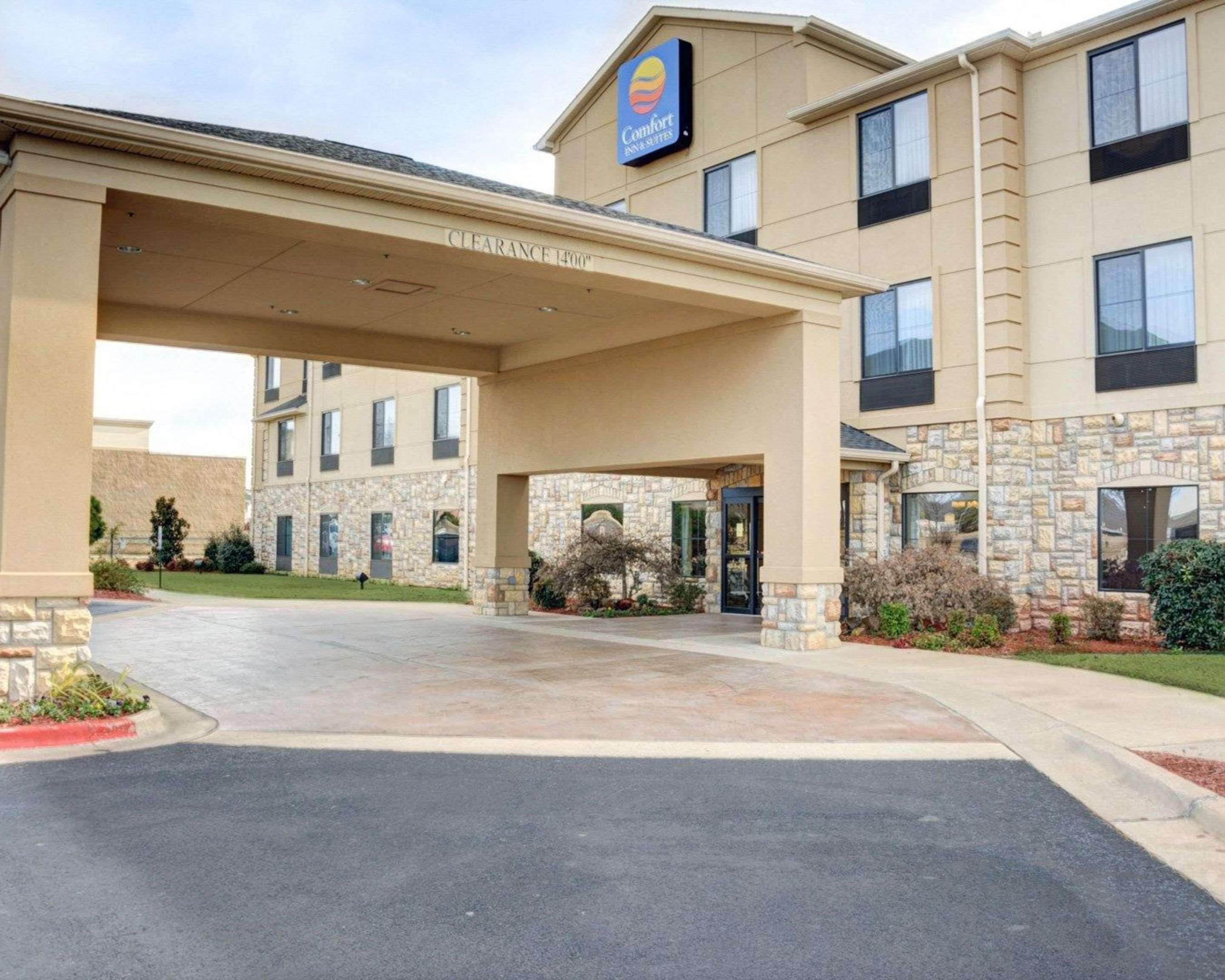 Comfort Inn & Suites Russellville I-40 Exteriör bild
