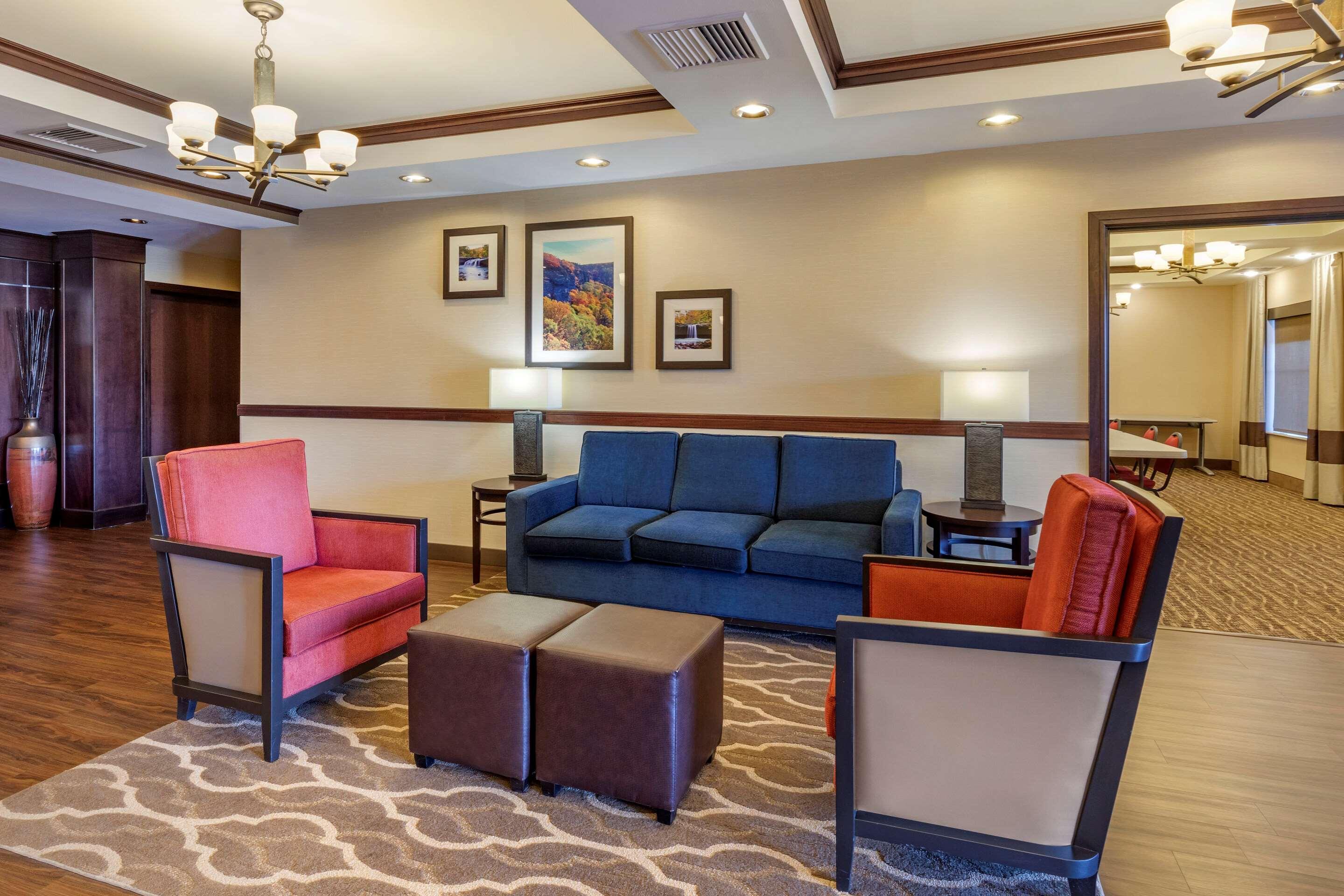 Comfort Inn & Suites Russellville I-40 Exteriör bild