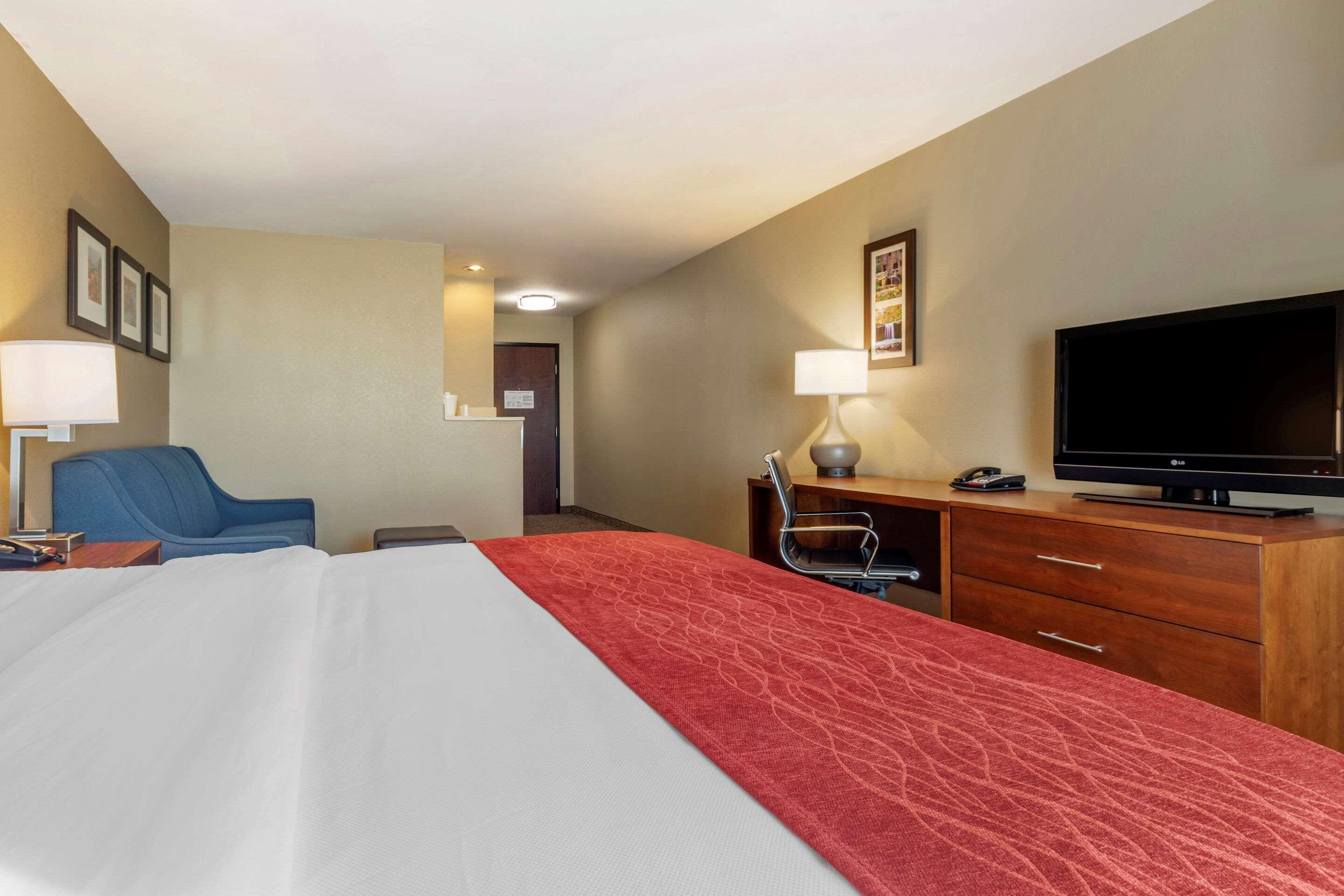 Comfort Inn & Suites Russellville I-40 Exteriör bild