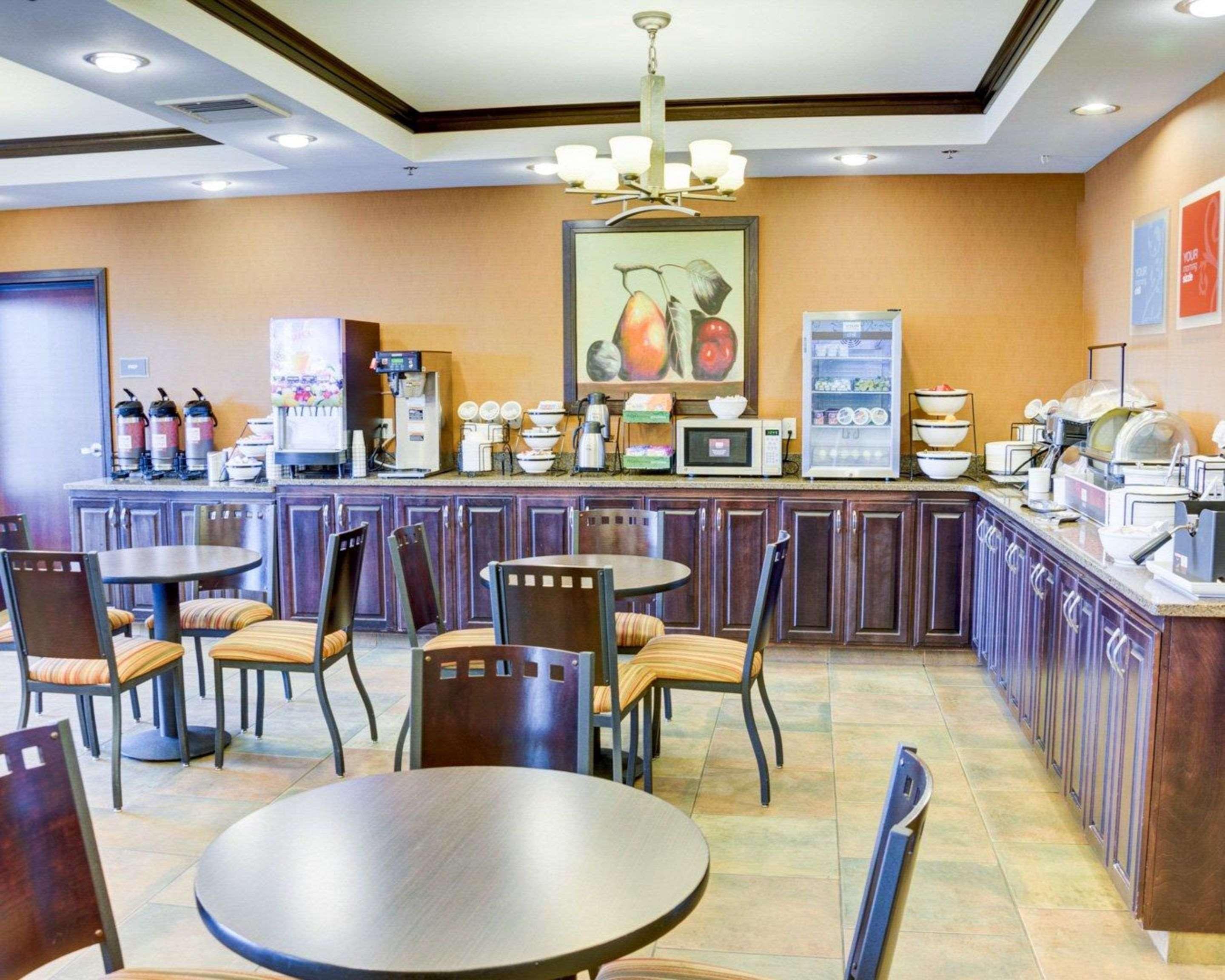 Comfort Inn & Suites Russellville I-40 Exteriör bild